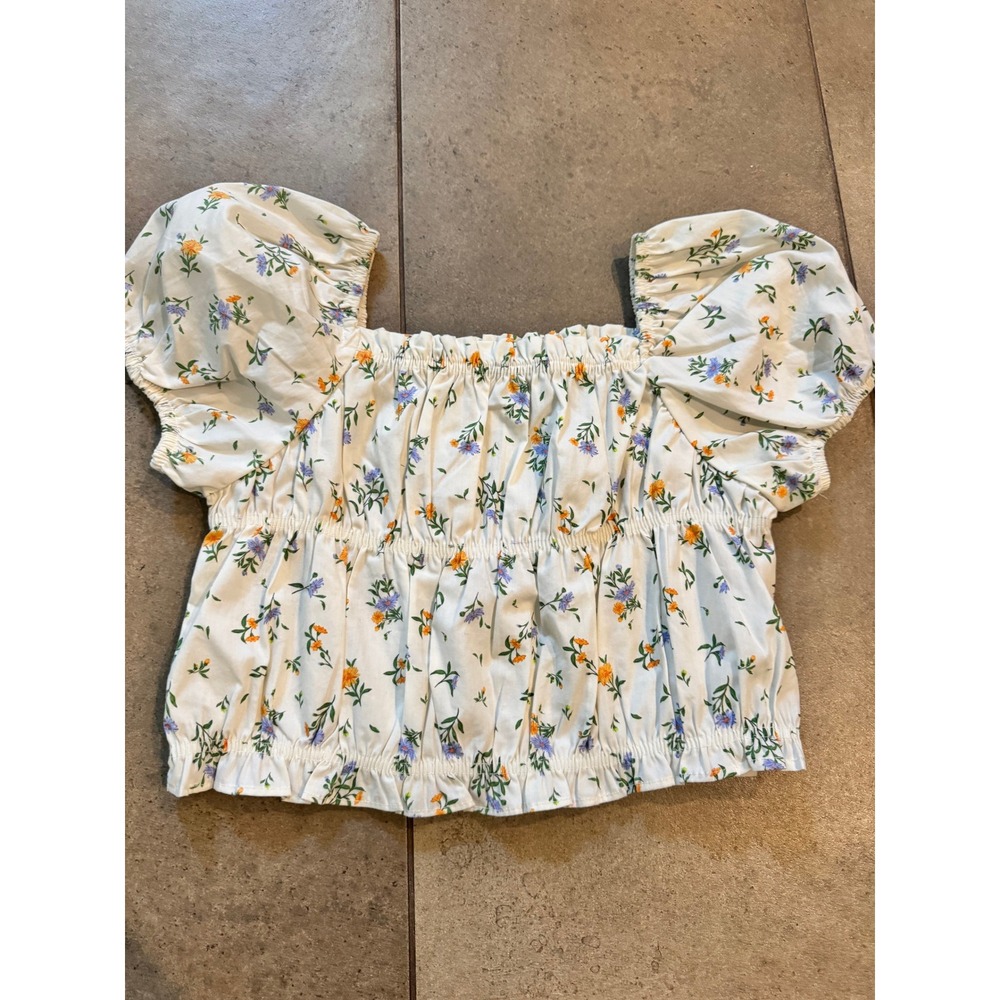 ZARA Girls Floral Puff Sleeve Blouse and Charcoal Seersucker Ruffle Tank Bundle - Picture 5 of 7